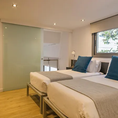 Lugaris Rambla Apartments-3